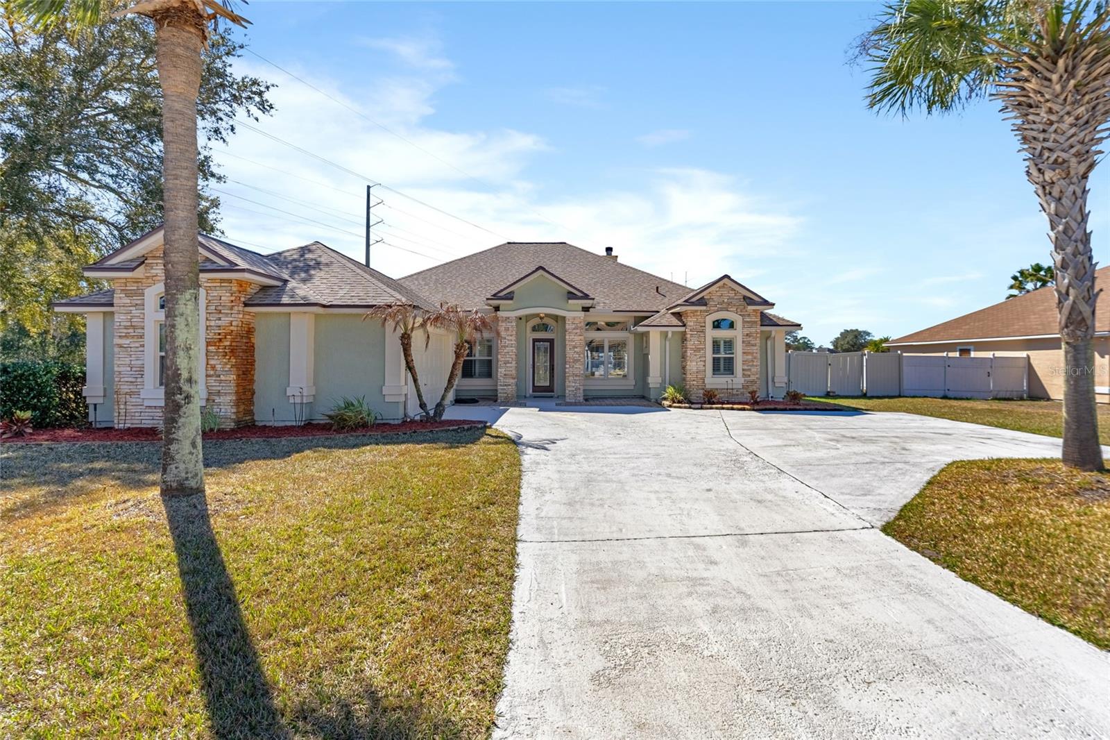 Image 5 of 53 For 574 Whitfield Road