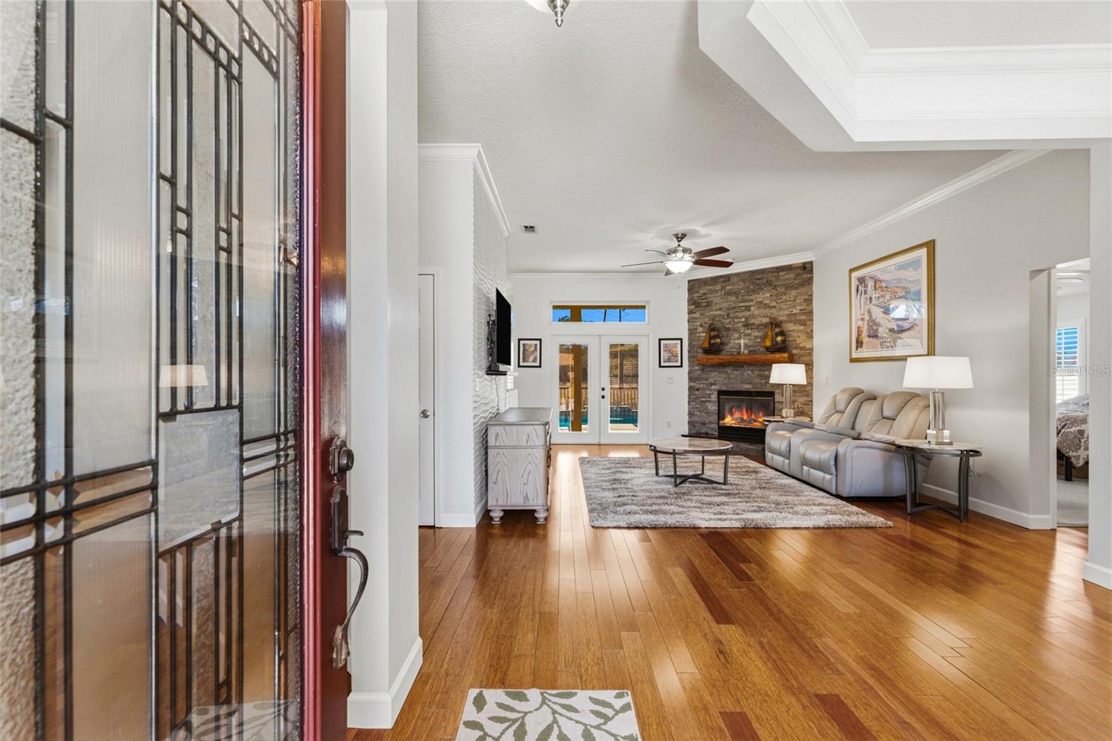 Image 6 of 53 For 574 Whitfield Road