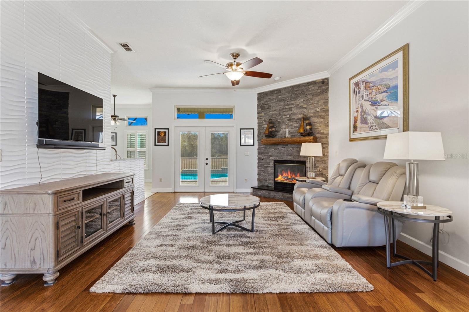 Image 7 of 53 For 574 Whitfield Road