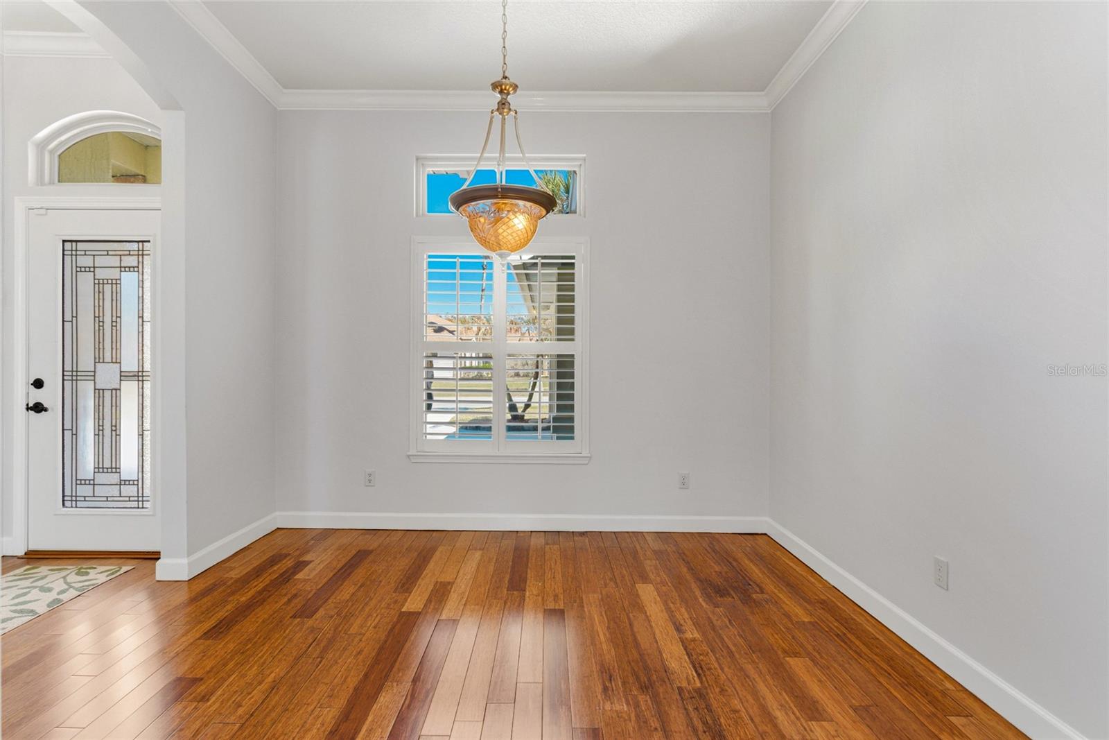 Image 9 of 53 For 574 Whitfield Road