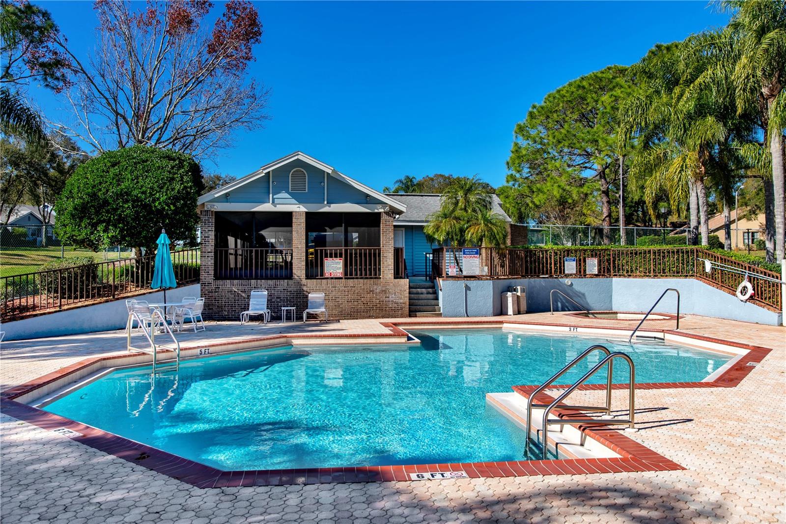 Image 18 of 31 For 2411 Bentley Drive 2411