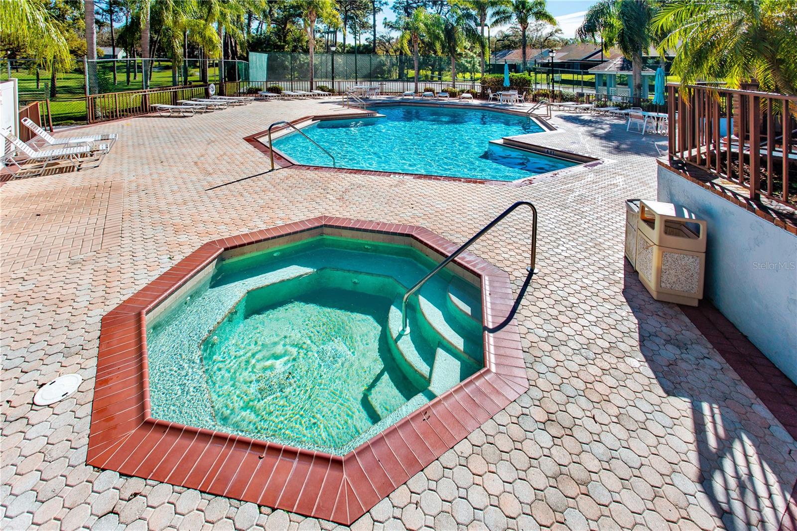 Image 20 of 31 For 2411 Bentley Drive 2411