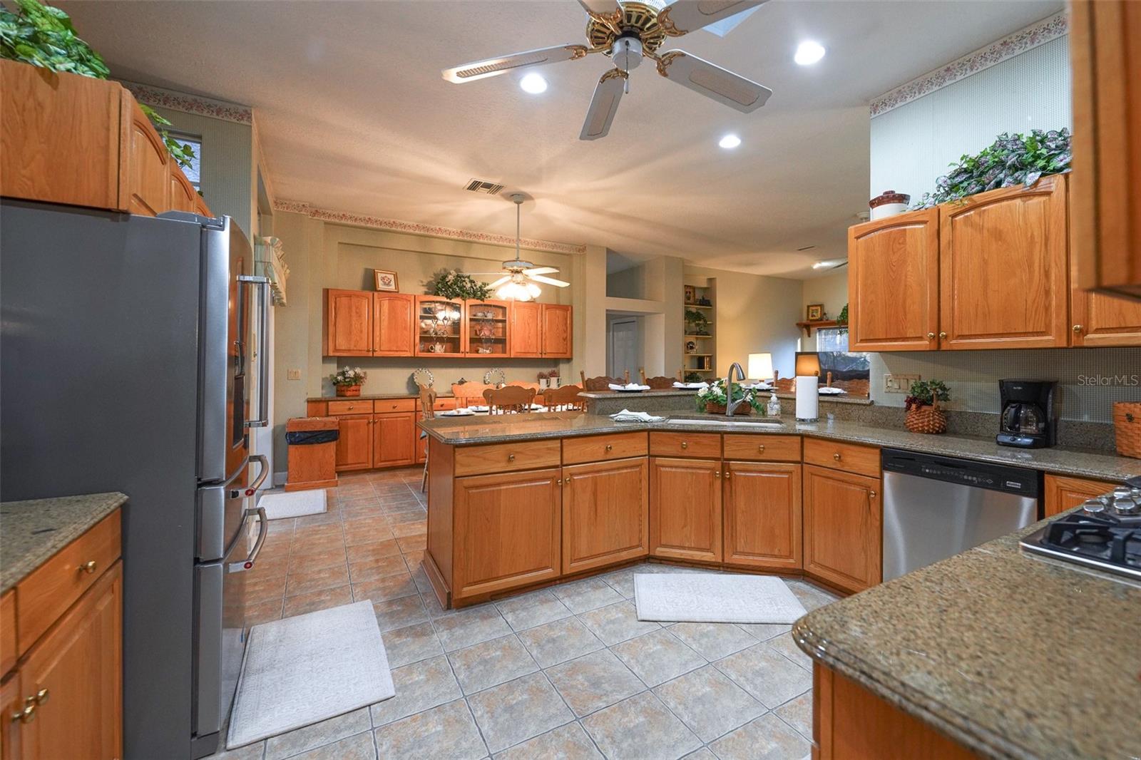 Image 23 of 54 For 13044 Bridle Path