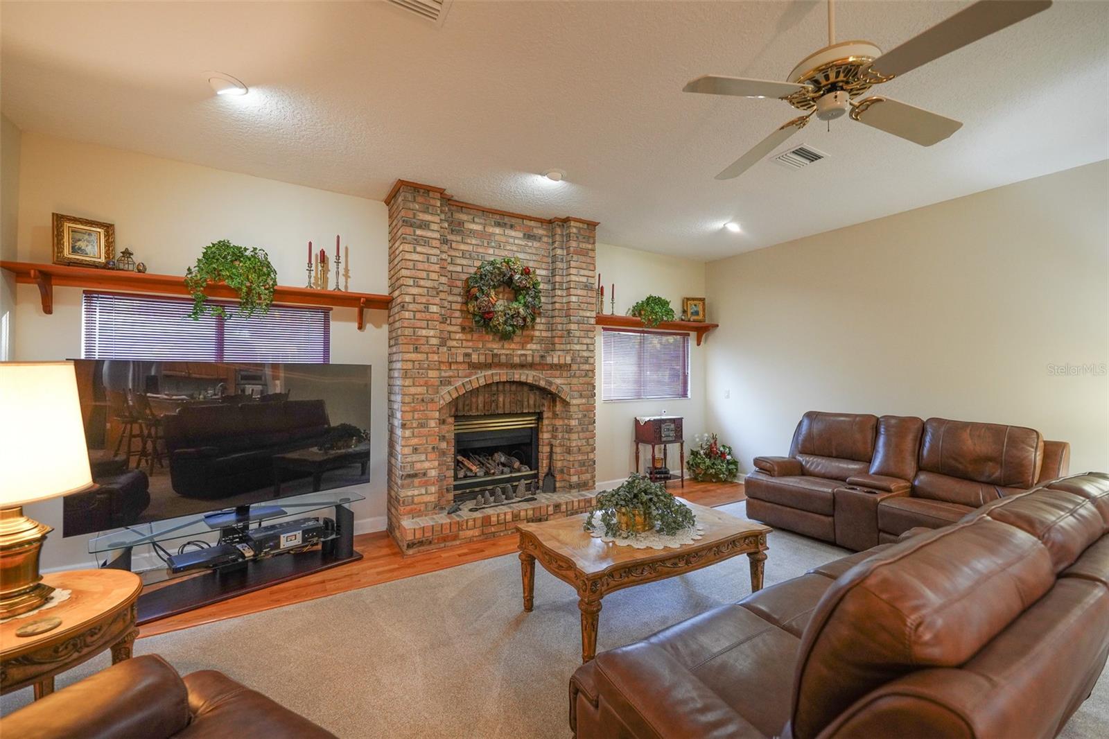 Image 28 of 54 For 13044 Bridle Path