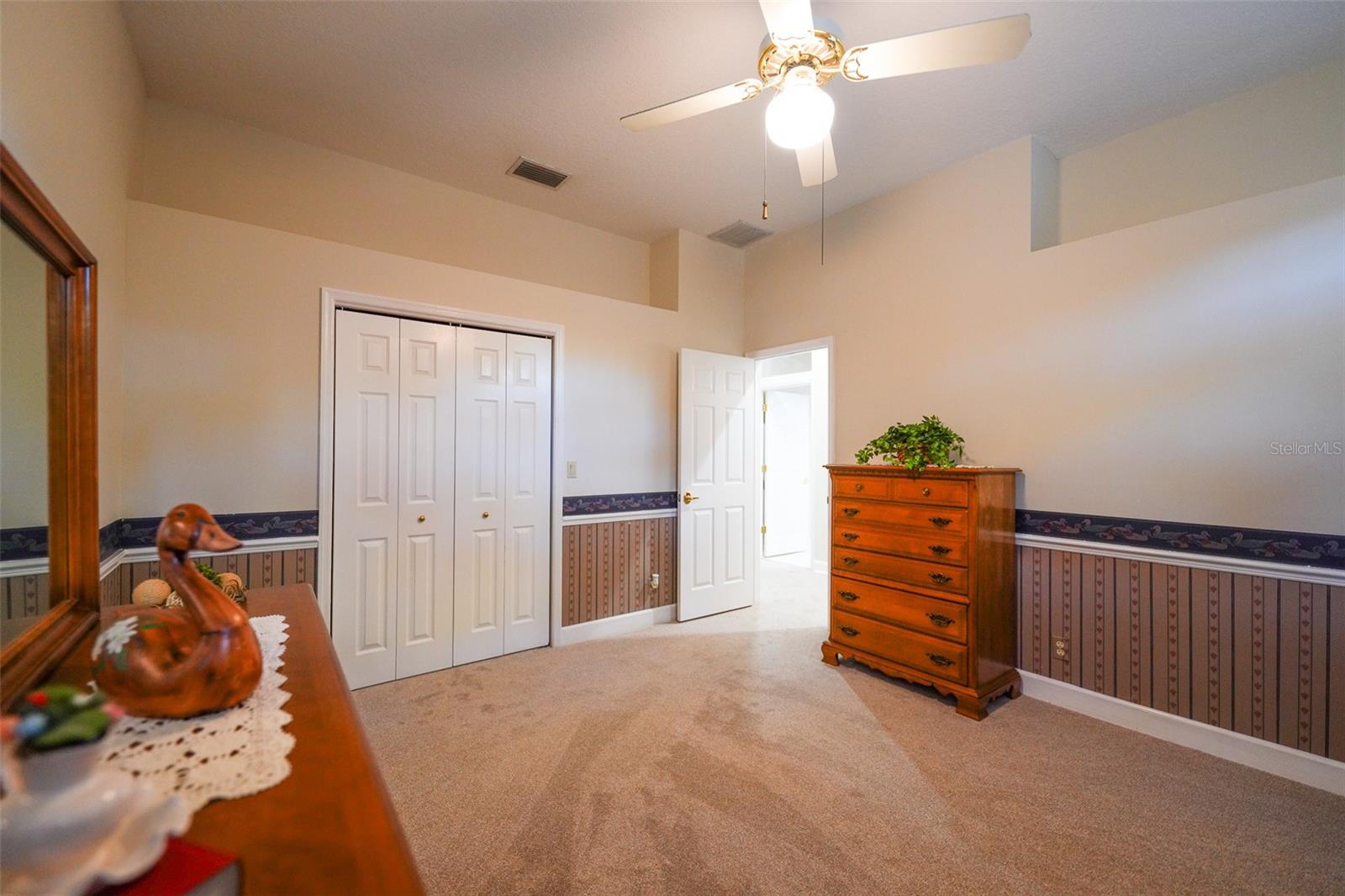 Image 38 of 54 For 13044 Bridle Path