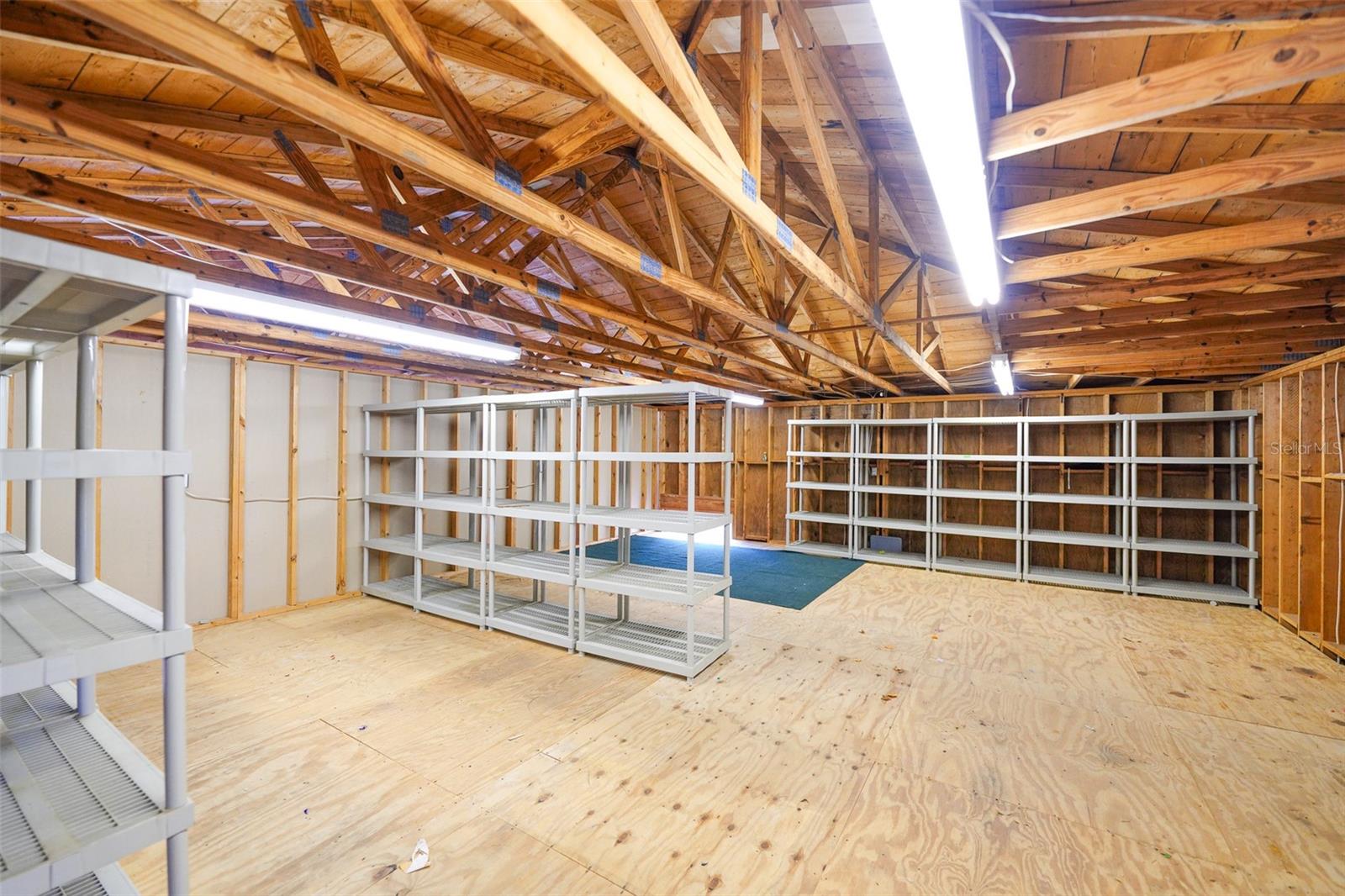 Image 50 of 54 For 13044 Bridle Path