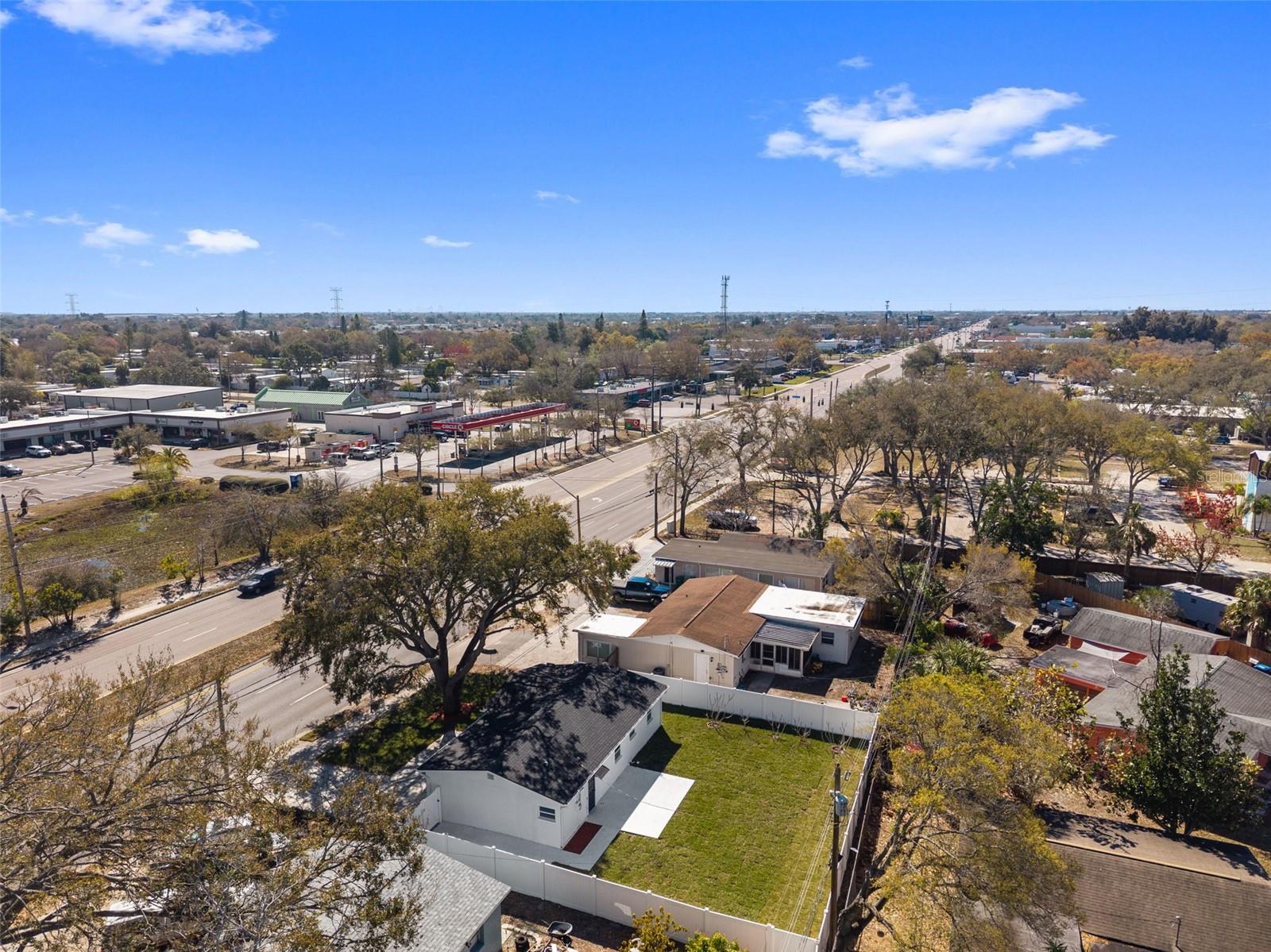 Image 43 of 47 For 1448 Belcher Road S