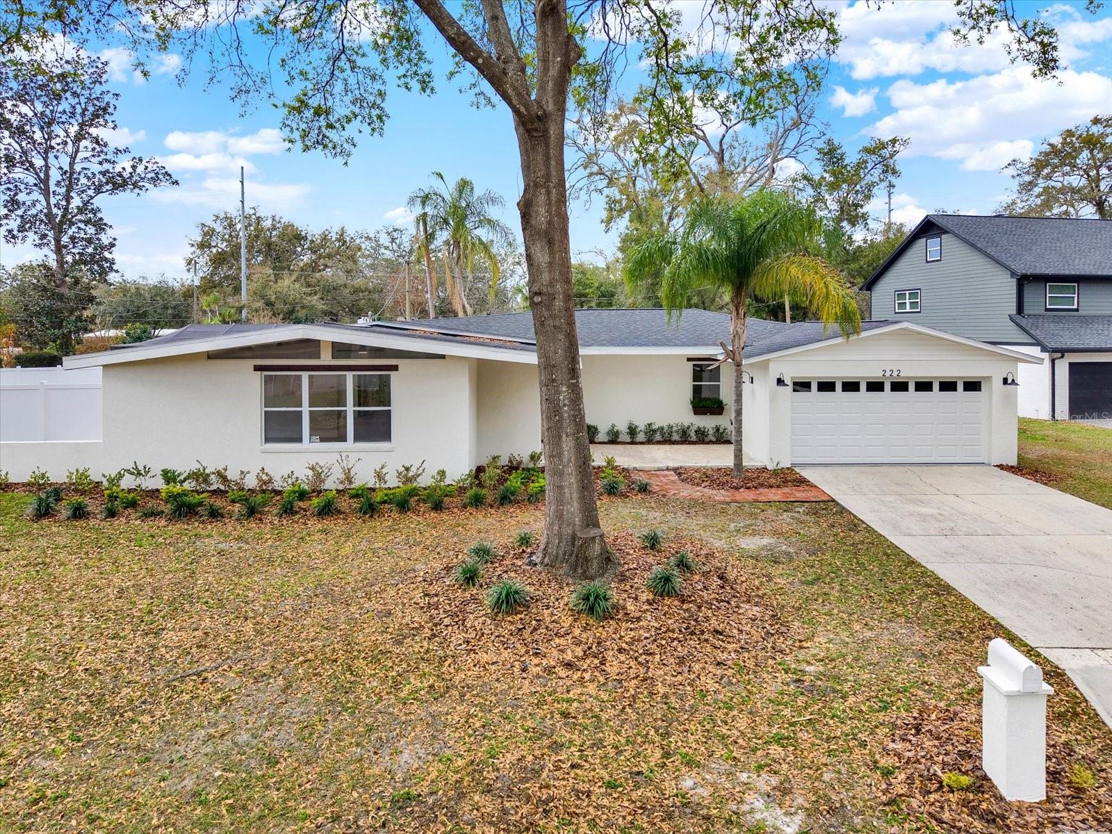 Listing photo id 27 for 222 Willowick Avenue