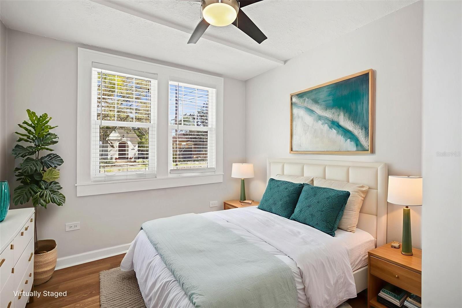 Listing photo id 36 for 800 18th Avenue N