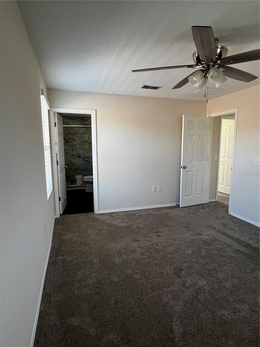 Image 21 of 25 For 18916 Randall Place