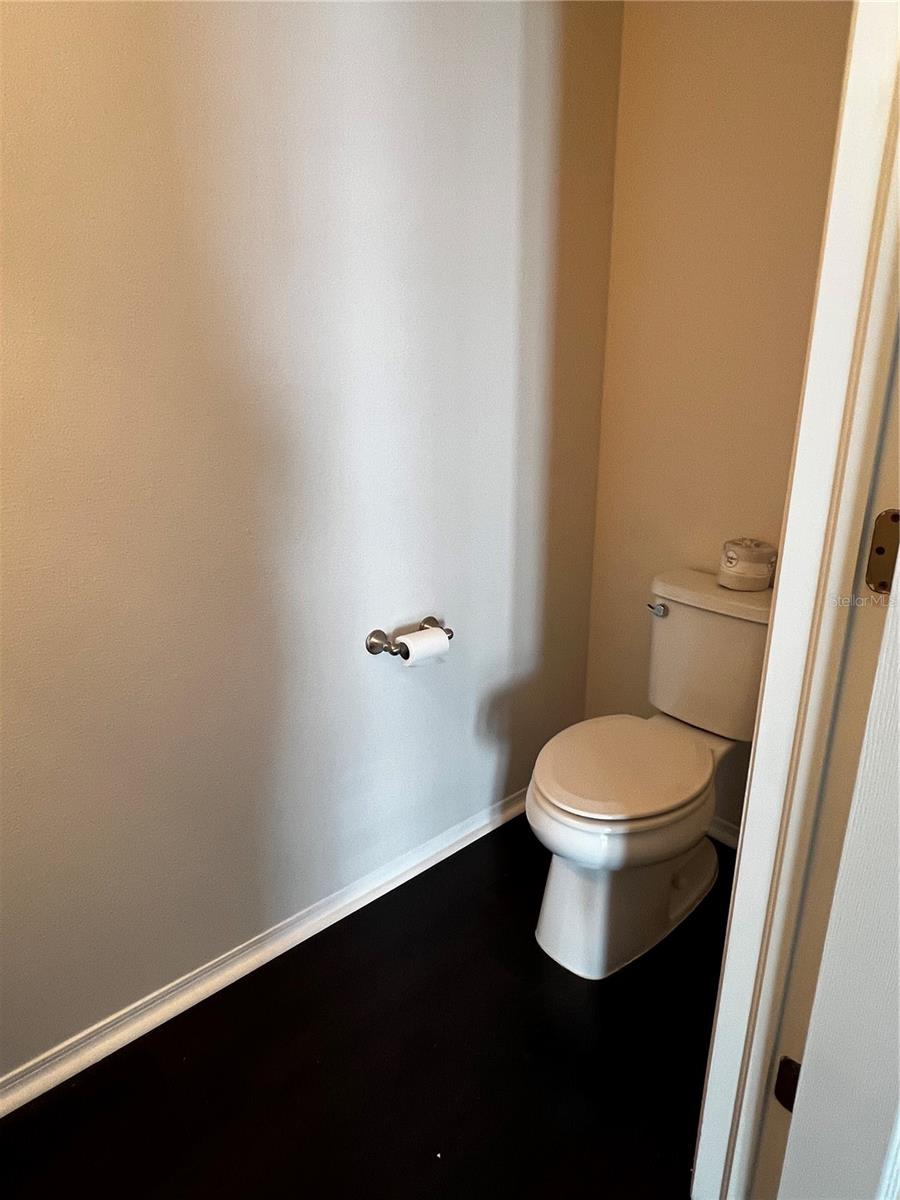 Image 8 of 25 For 18916 Randall Place