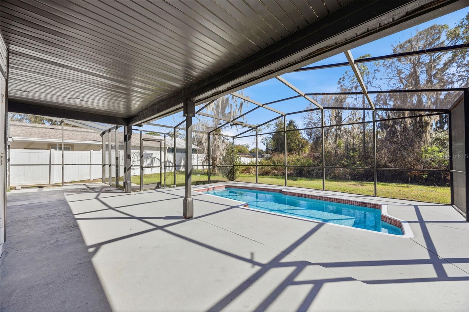 Image 35 of 45 For 33710 Linda Lane