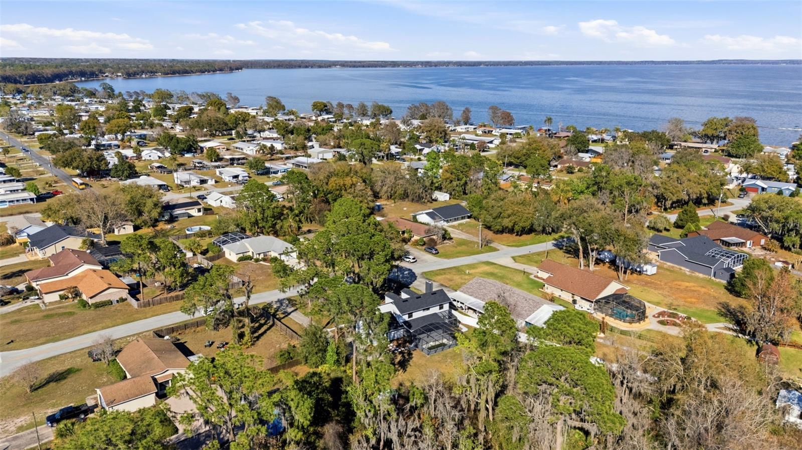 Image 44 of 45 For 33710 Linda Lane