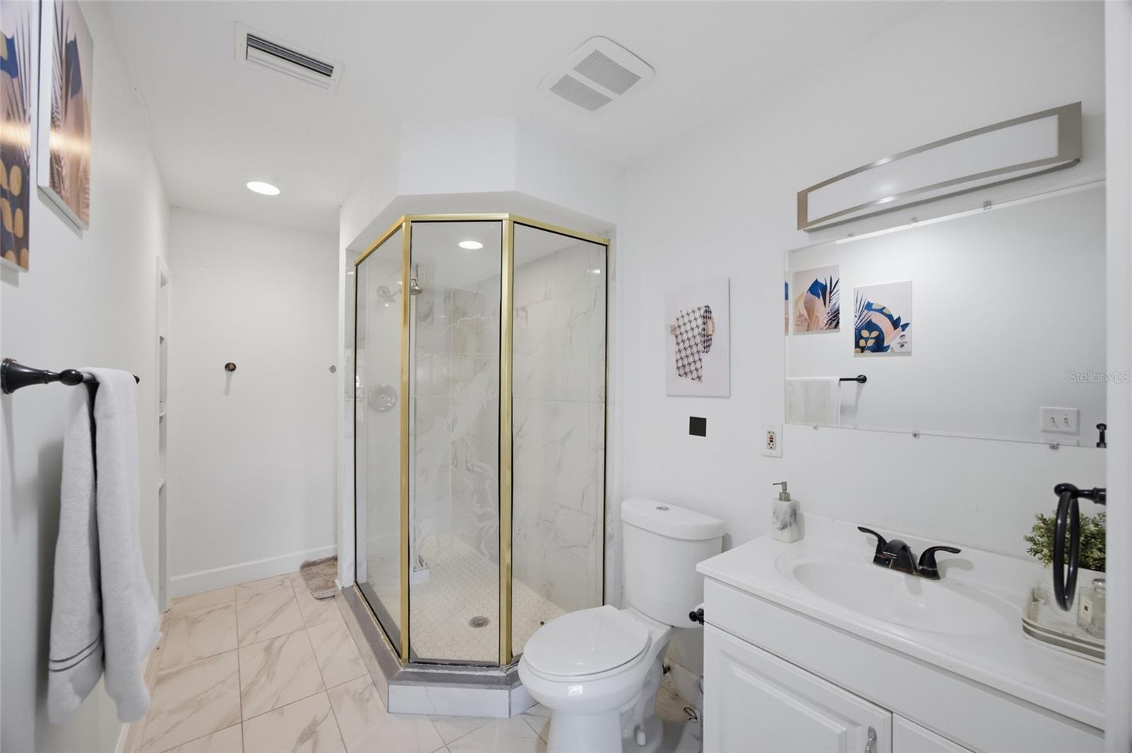 Image 18 of 43 For 1801 Bayou Grande Boulevard Ne