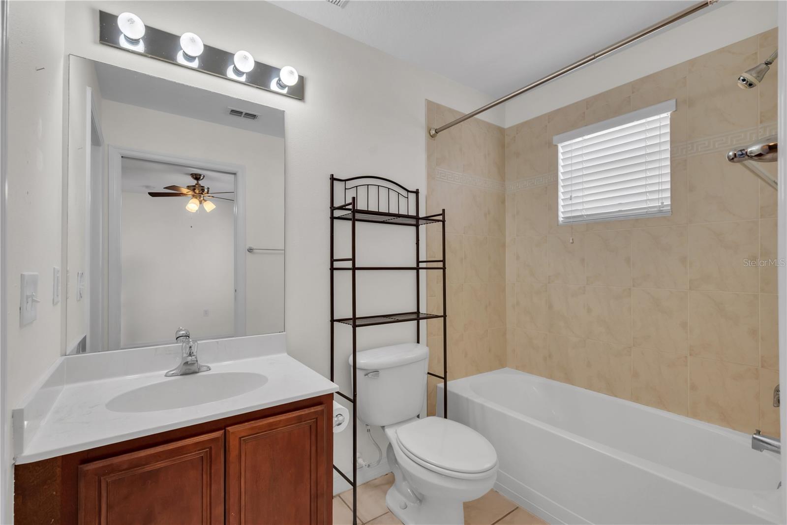 Image 25 of 28 For 20408 Needletree Drive