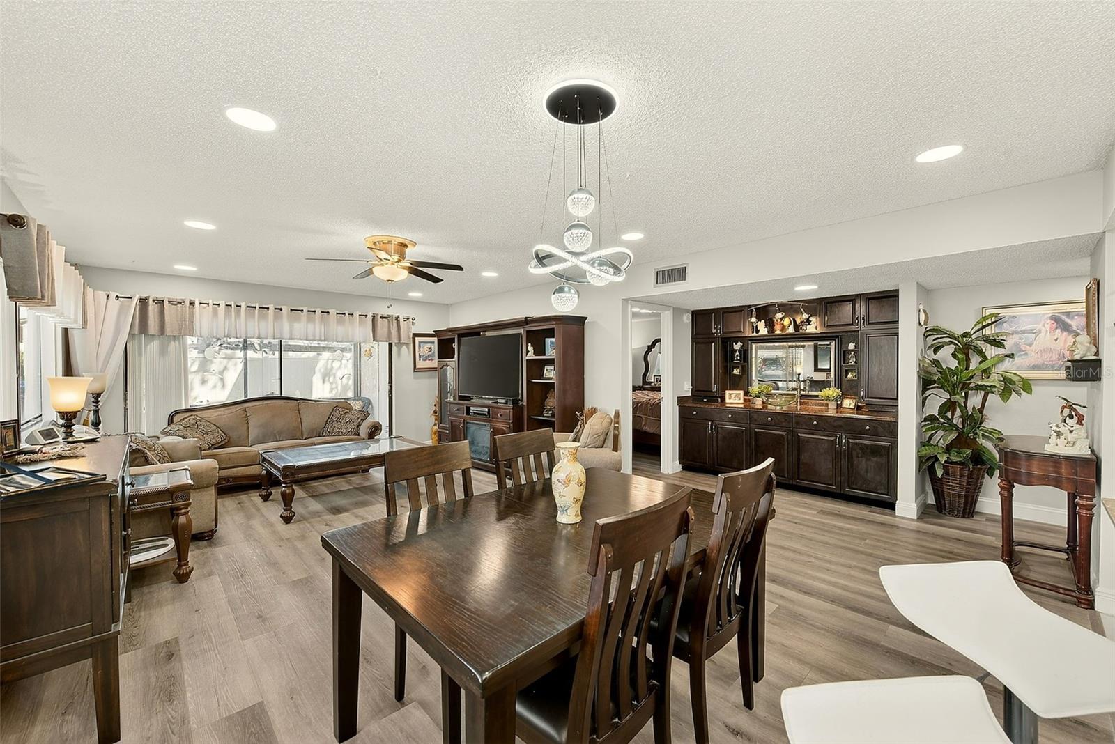 Image 10 of 32 For 700 Starkey Road 1216