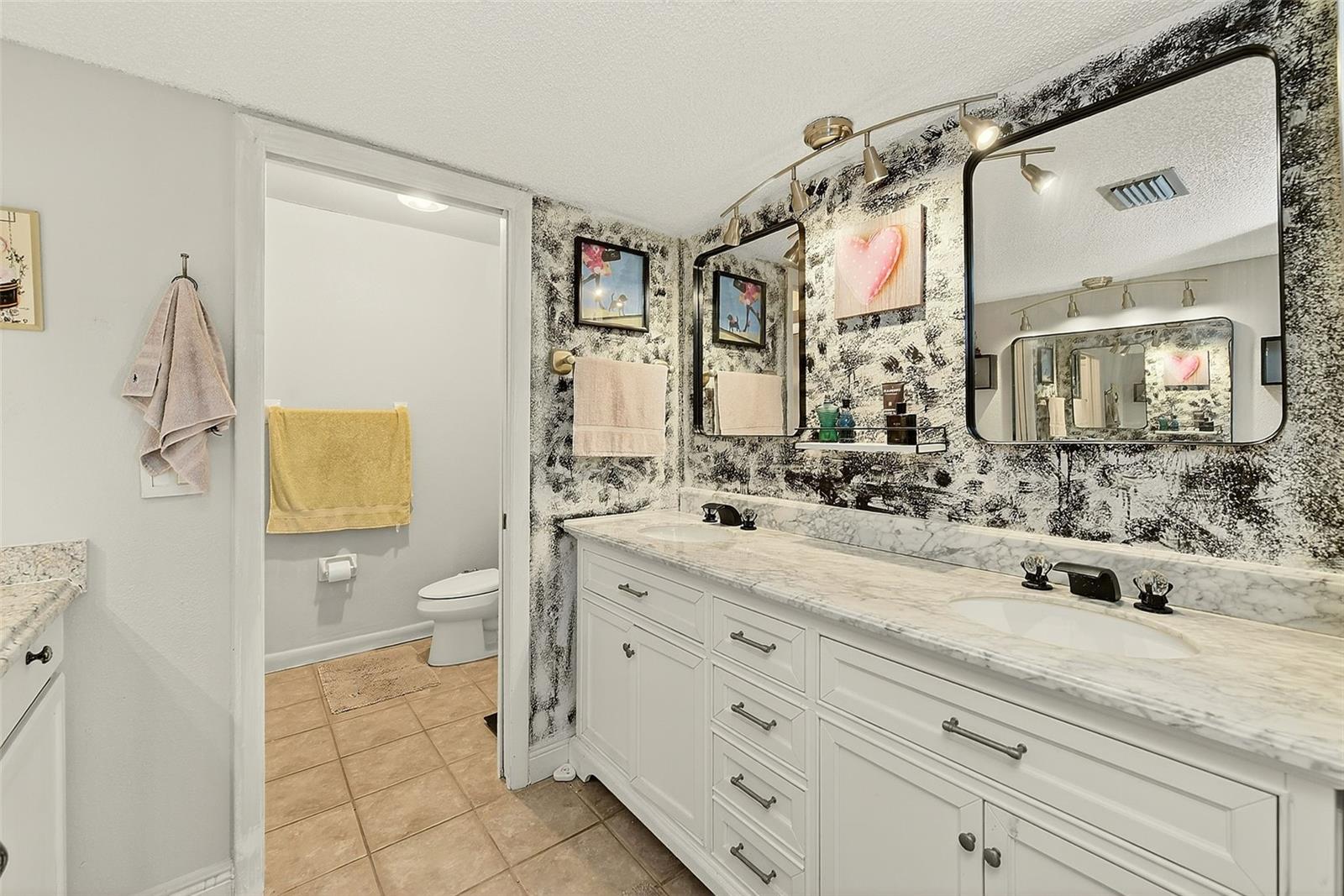 Image 18 of 32 For 700 Starkey Road 1216