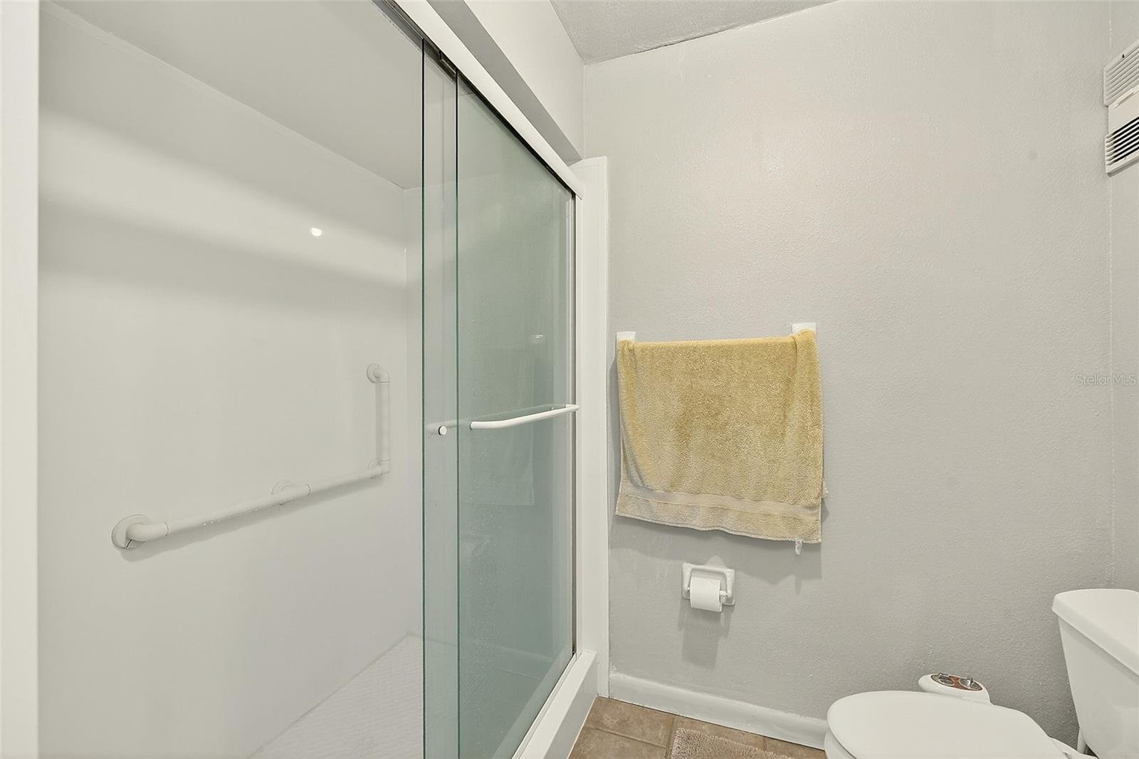 Image 19 of 32 For 700 Starkey Road 1216