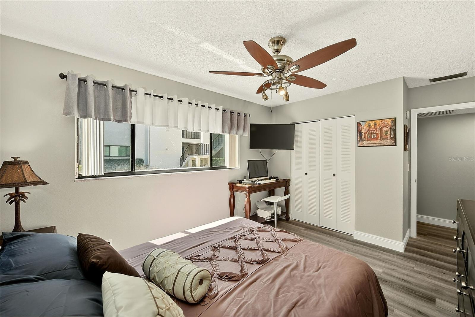 Image 23 of 32 For 700 Starkey Road 1216