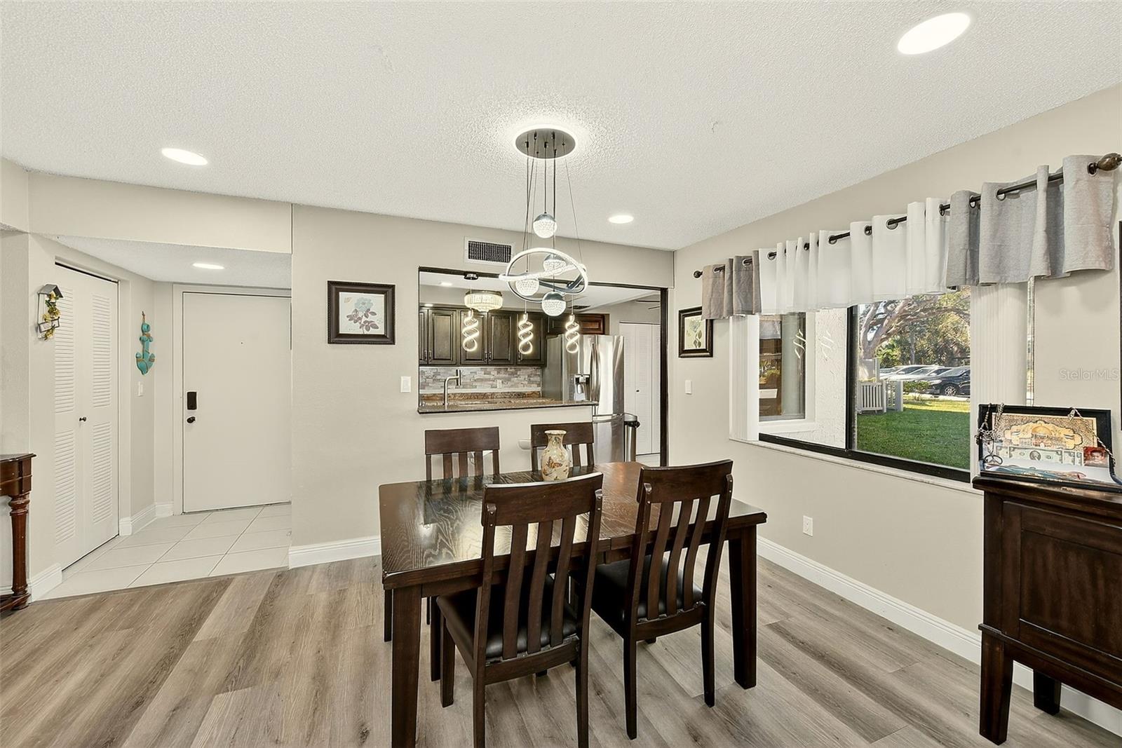 Image 5 of 32 For 700 Starkey Road 1216