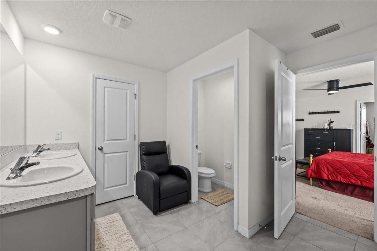 Image 21 of 39 For 12148 White Cypress Place