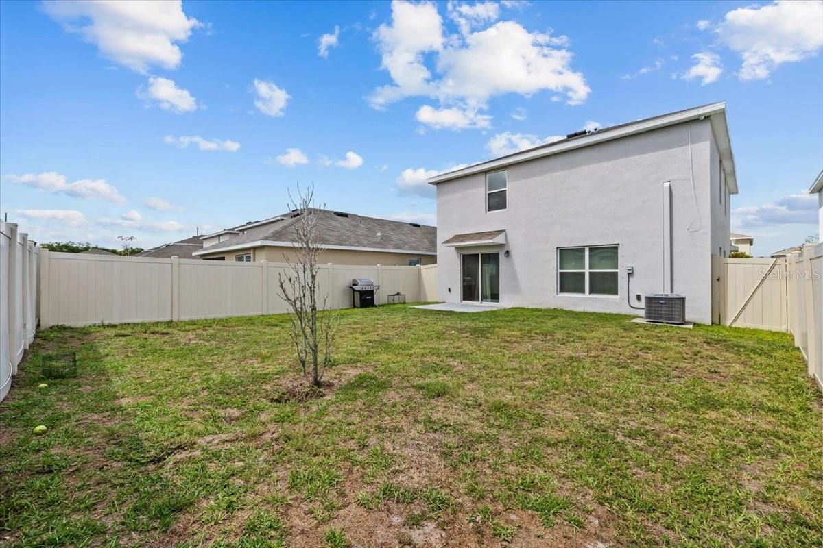 Image 32 of 39 For 12148 White Cypress Place