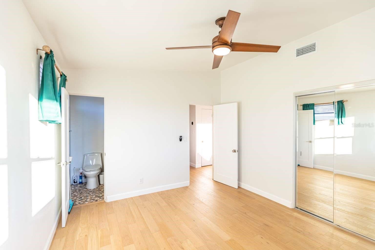 Image 10 of 24 For 2110 Alcazar Way S