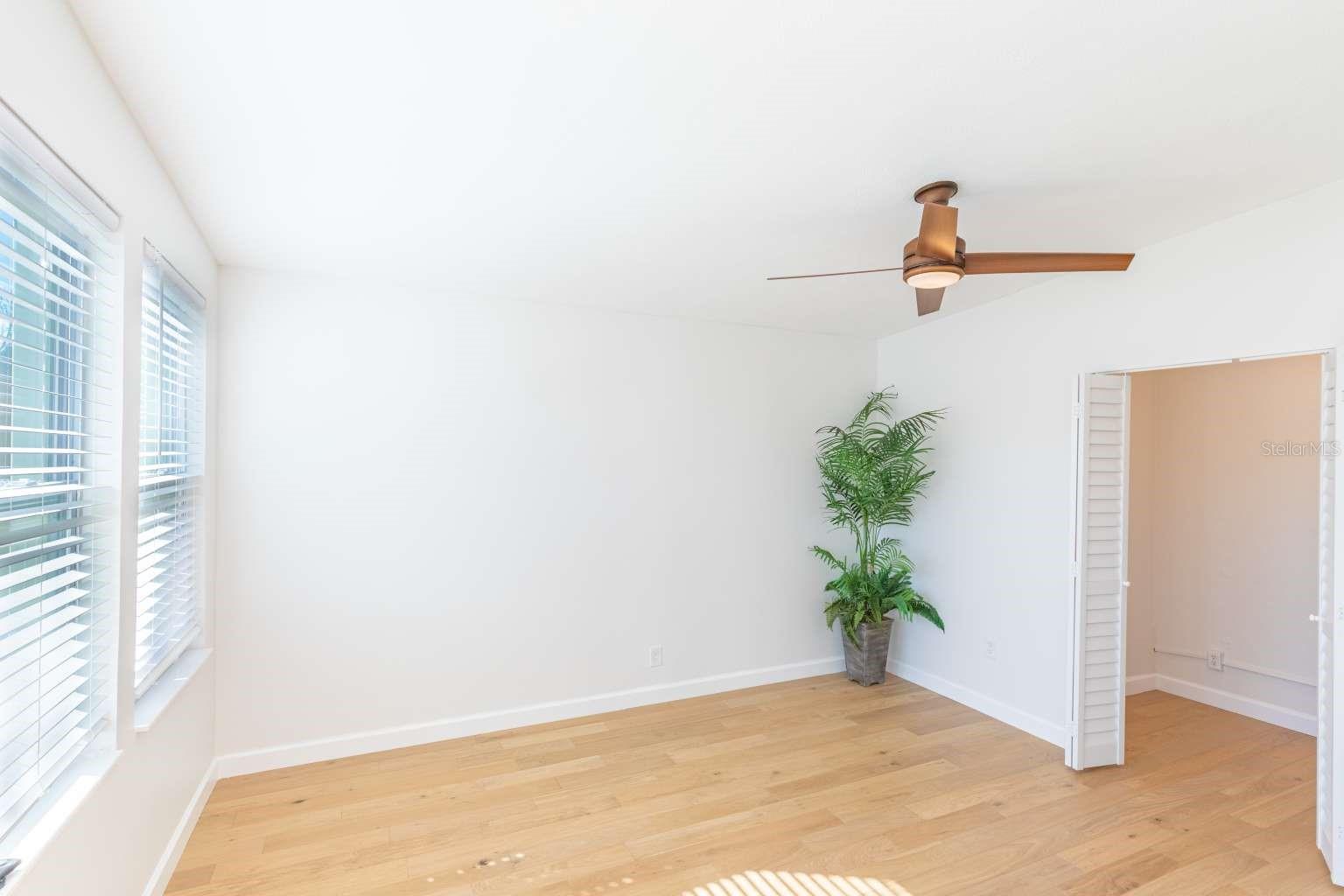 Image 18 of 24 For 2110 Alcazar Way S