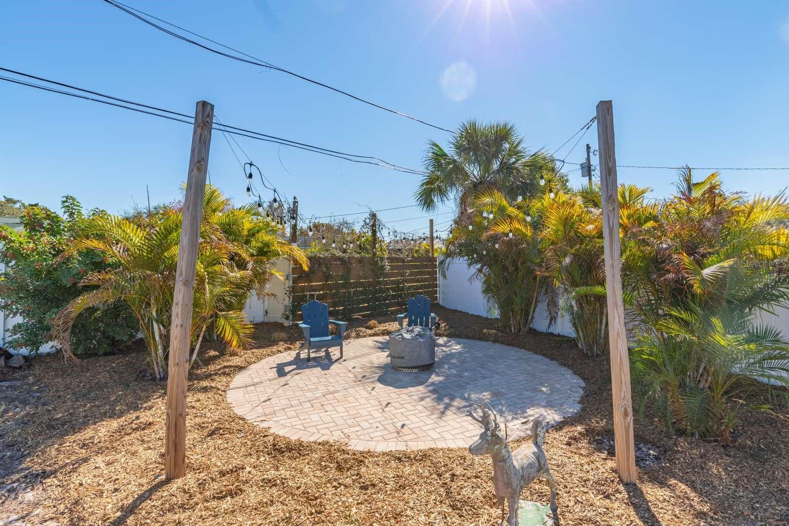 Image 23 of 24 For 2110 Alcazar Way S