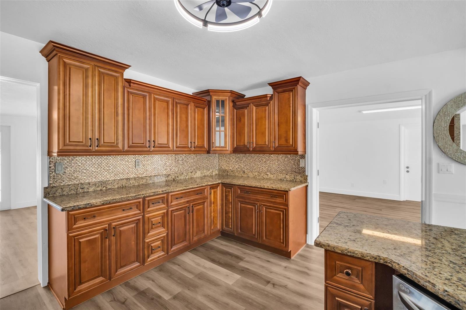 Image 12 of 50 For 4767 26th Avenue N