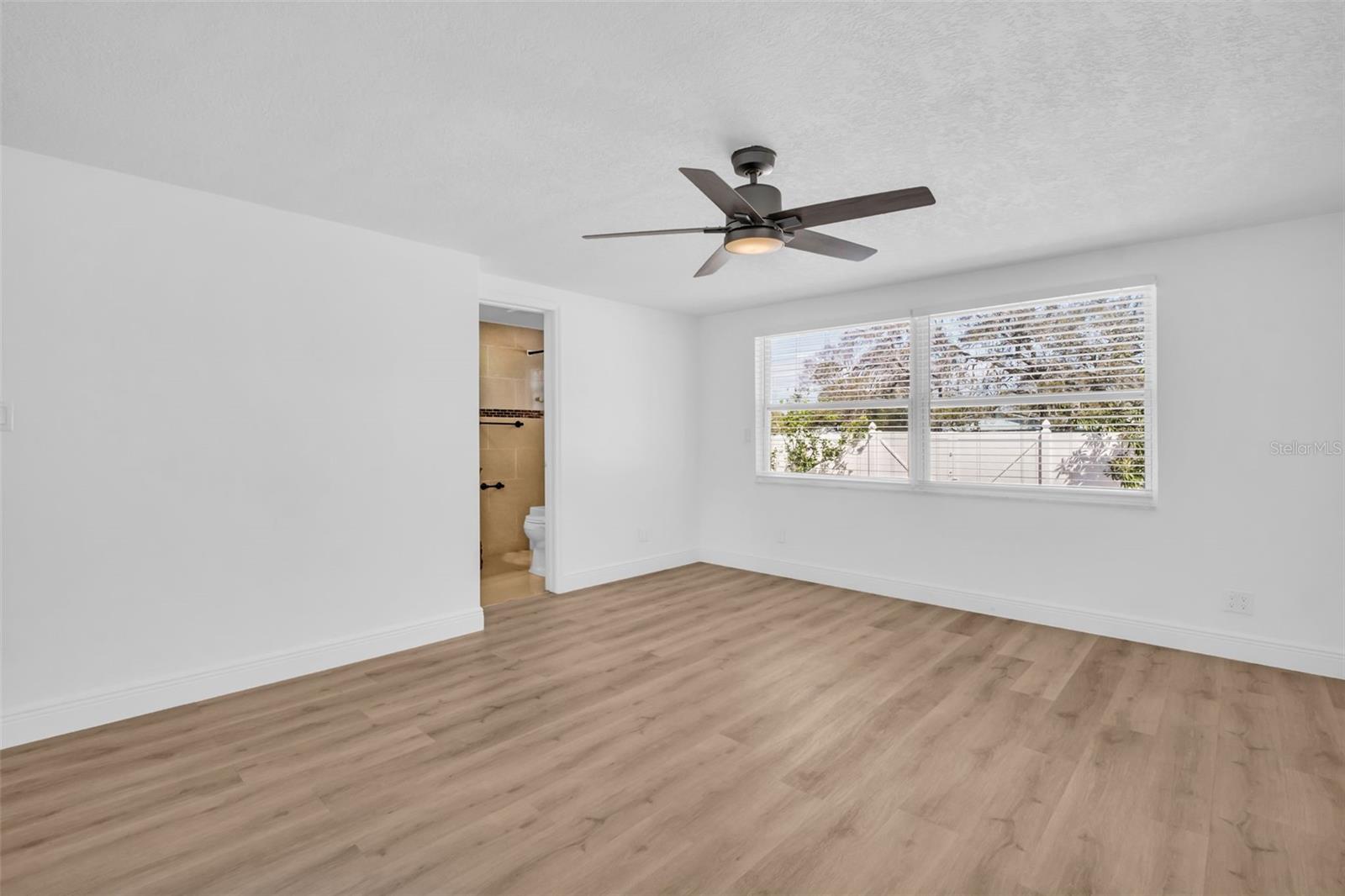 Image 15 of 50 For 4767 26th Avenue N