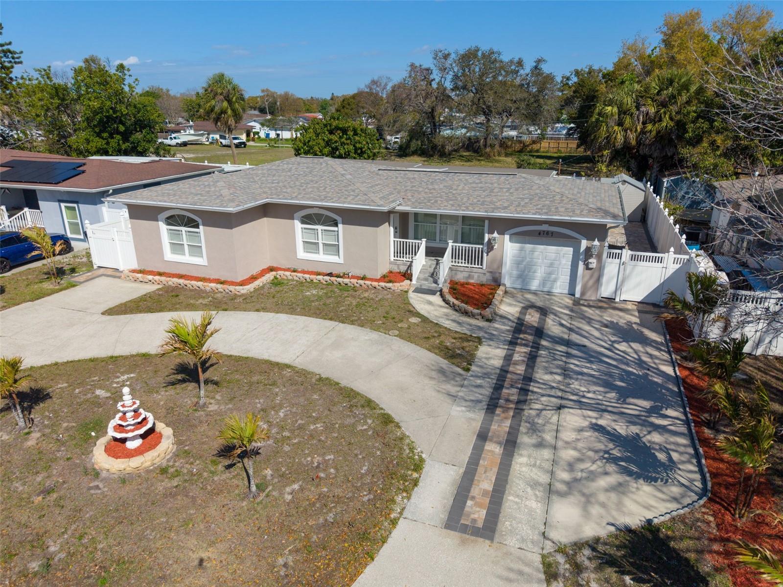 Image 2 of 50 For 4767 26th Avenue N