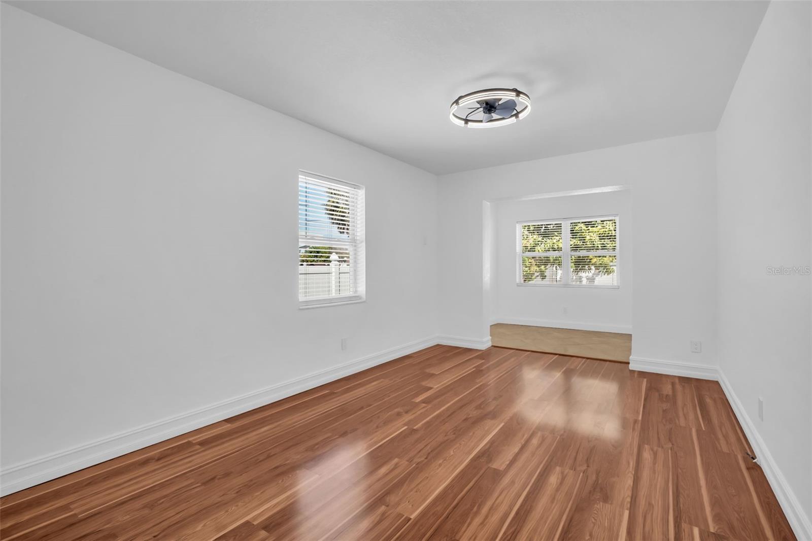 Image 28 of 50 For 4767 26th Avenue N