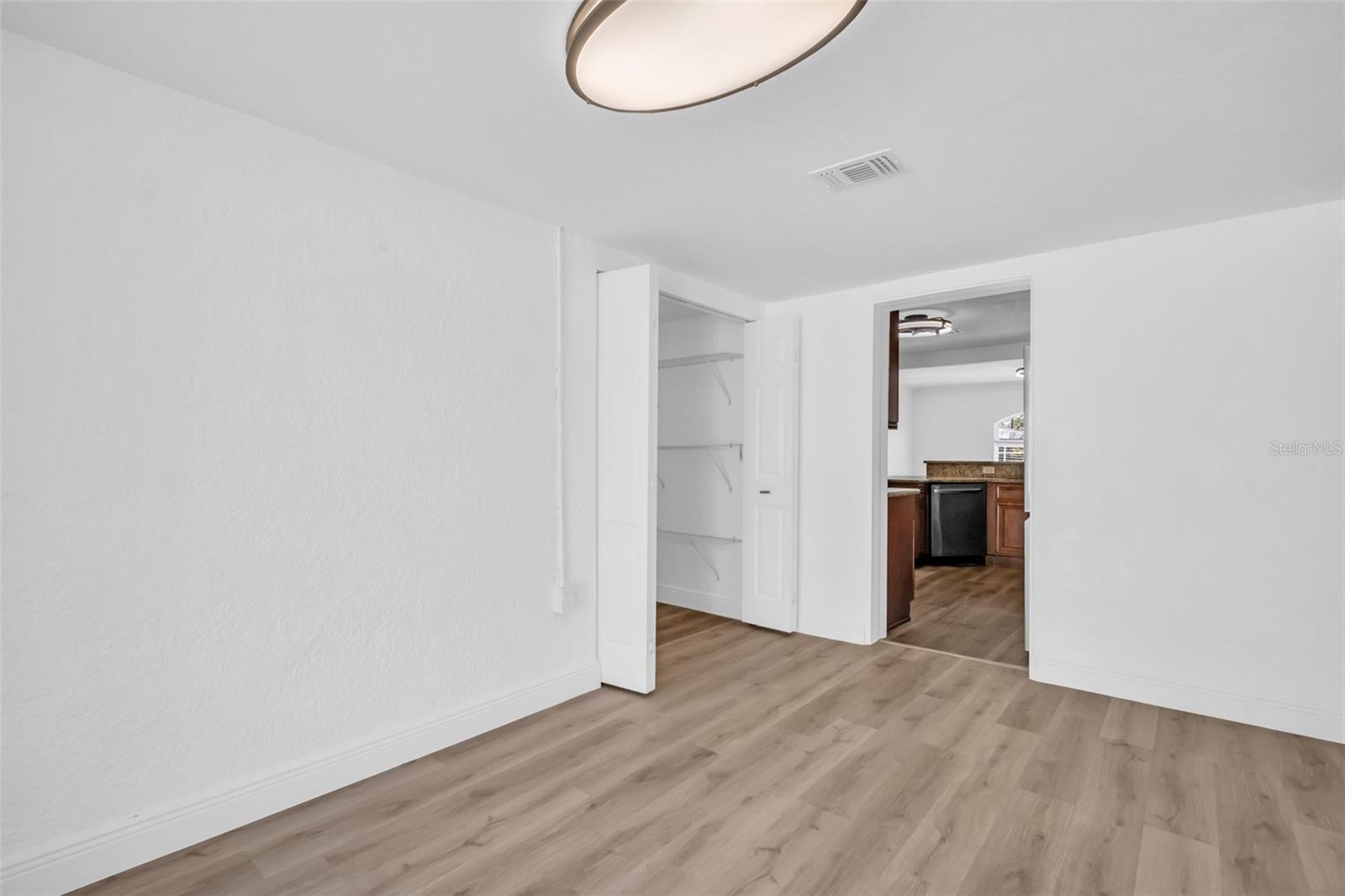 Image 35 of 50 For 4767 26th Avenue N