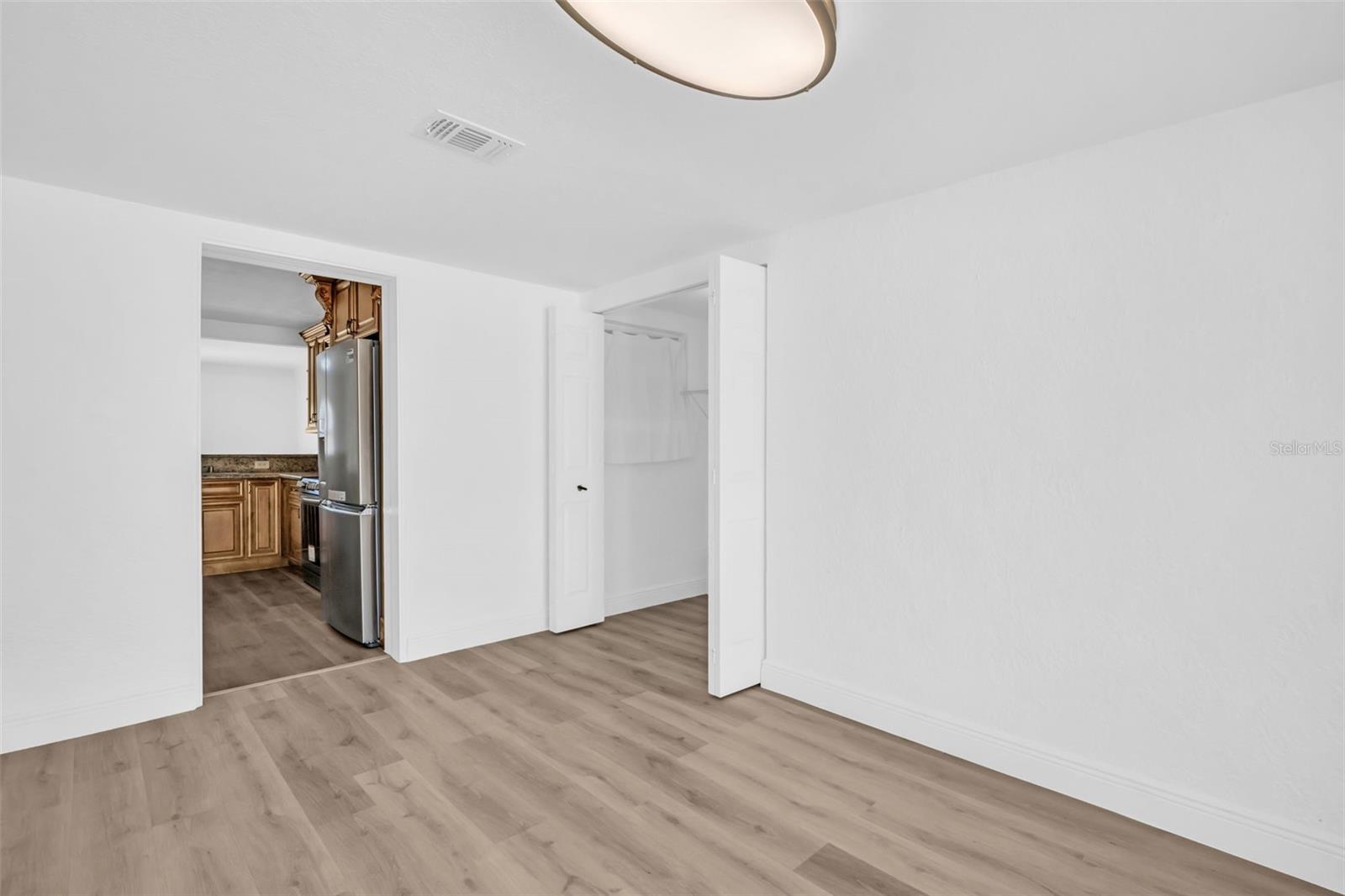 Image 37 of 50 For 4767 26th Avenue N