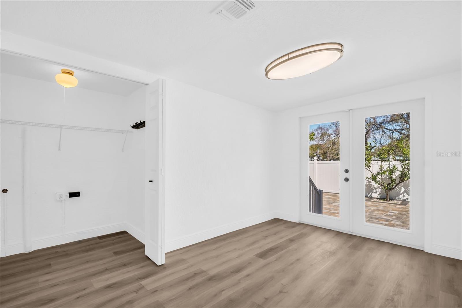 Image 38 of 50 For 4767 26th Avenue N