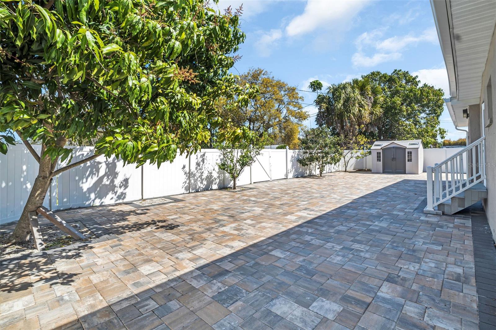 Image 40 of 50 For 4767 26th Avenue N