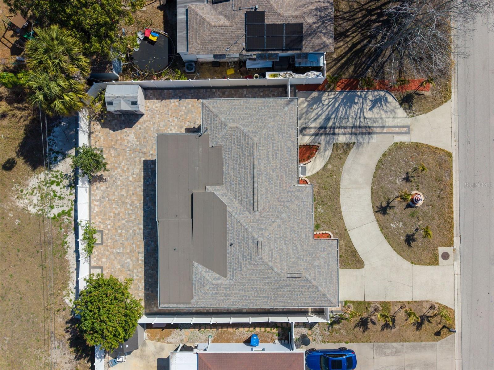 Image 47 of 50 For 4767 26th Avenue N