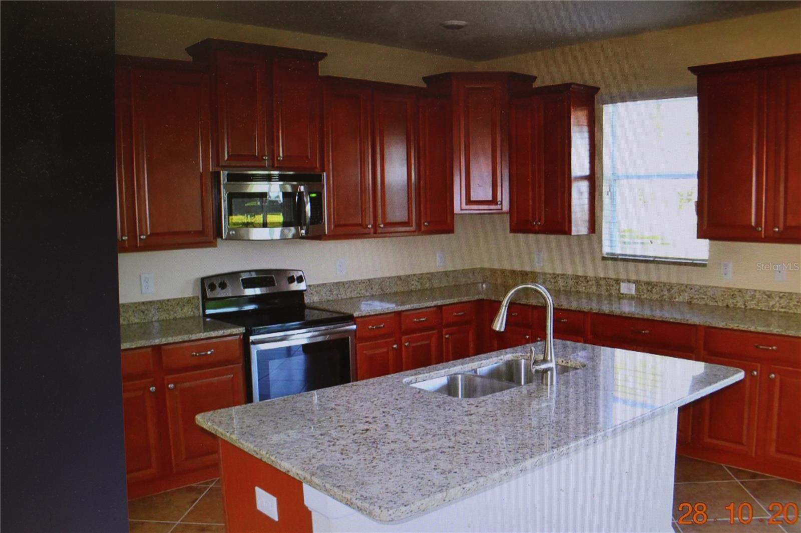 Image 4 of 8 For 19347 Paddock View Drive