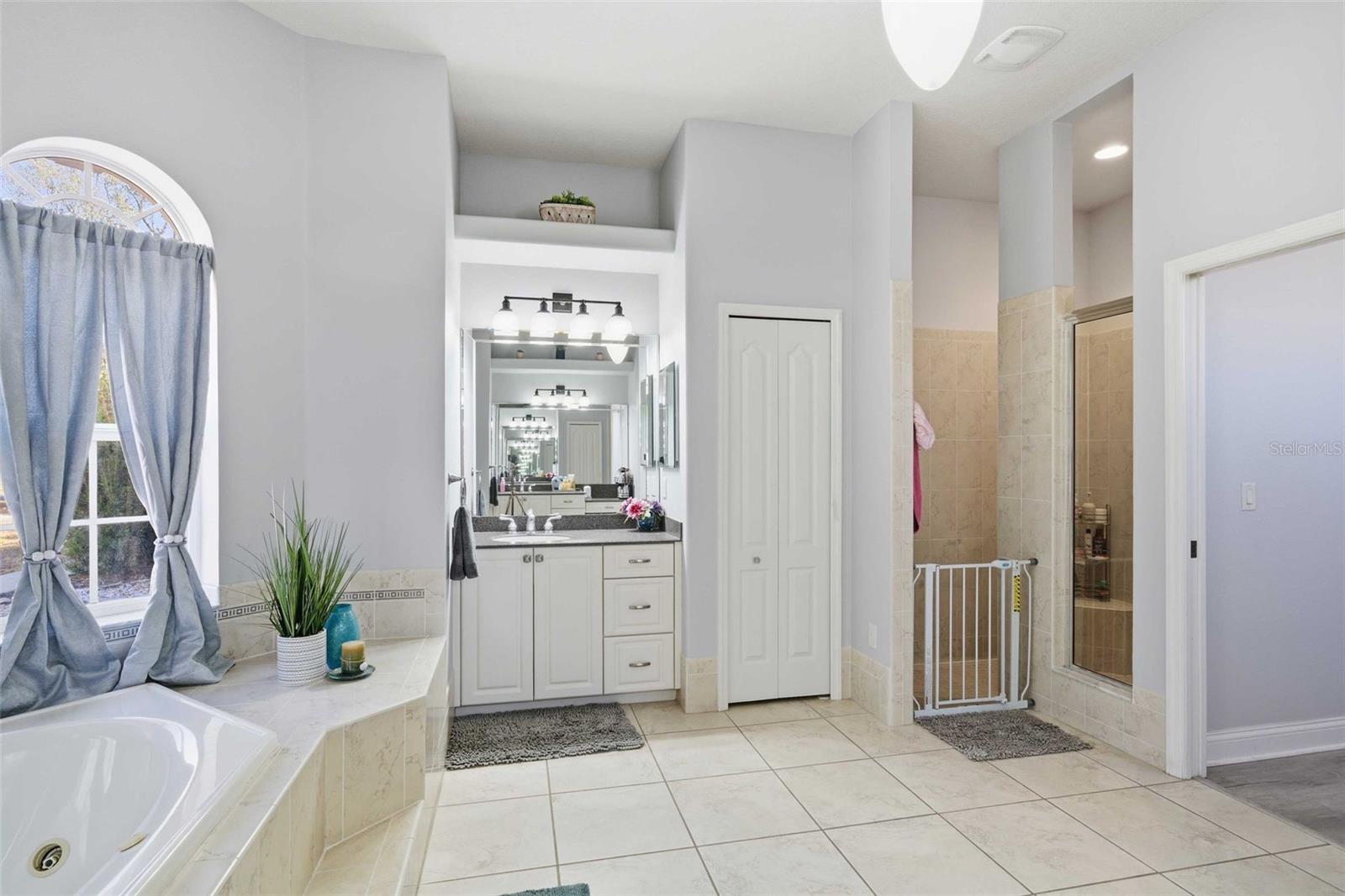 Image 43 of 56 For 5580 Kline Terrace