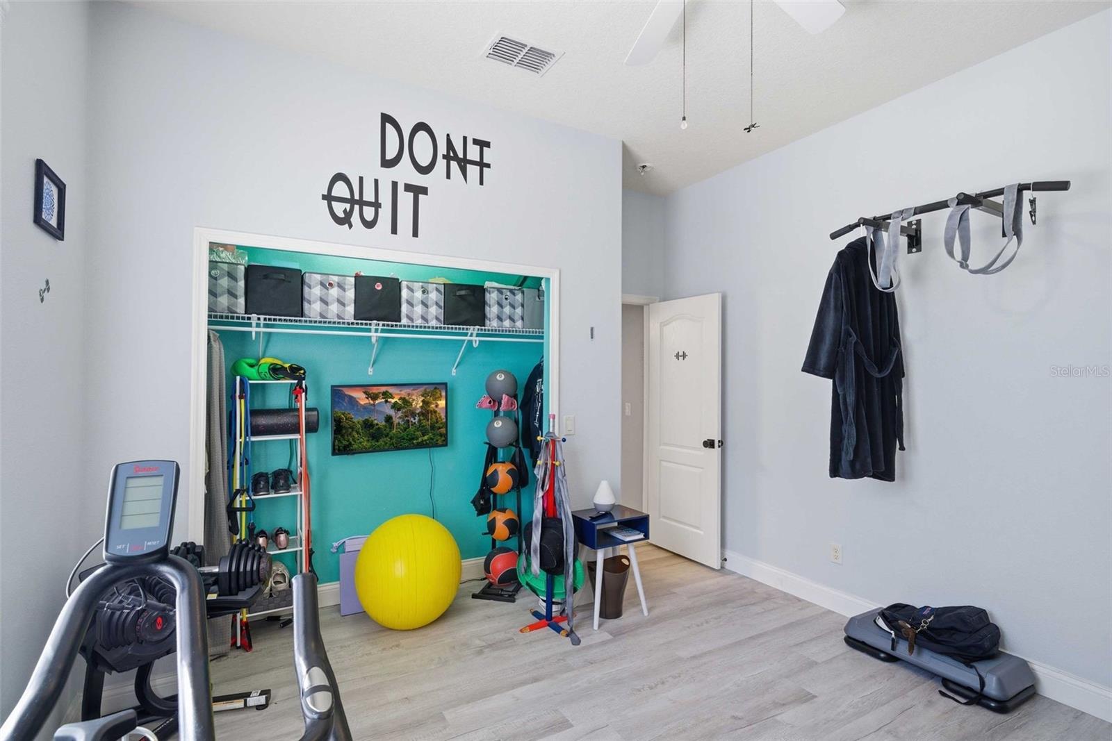 Image 46 of 56 For 5580 Kline Terrace