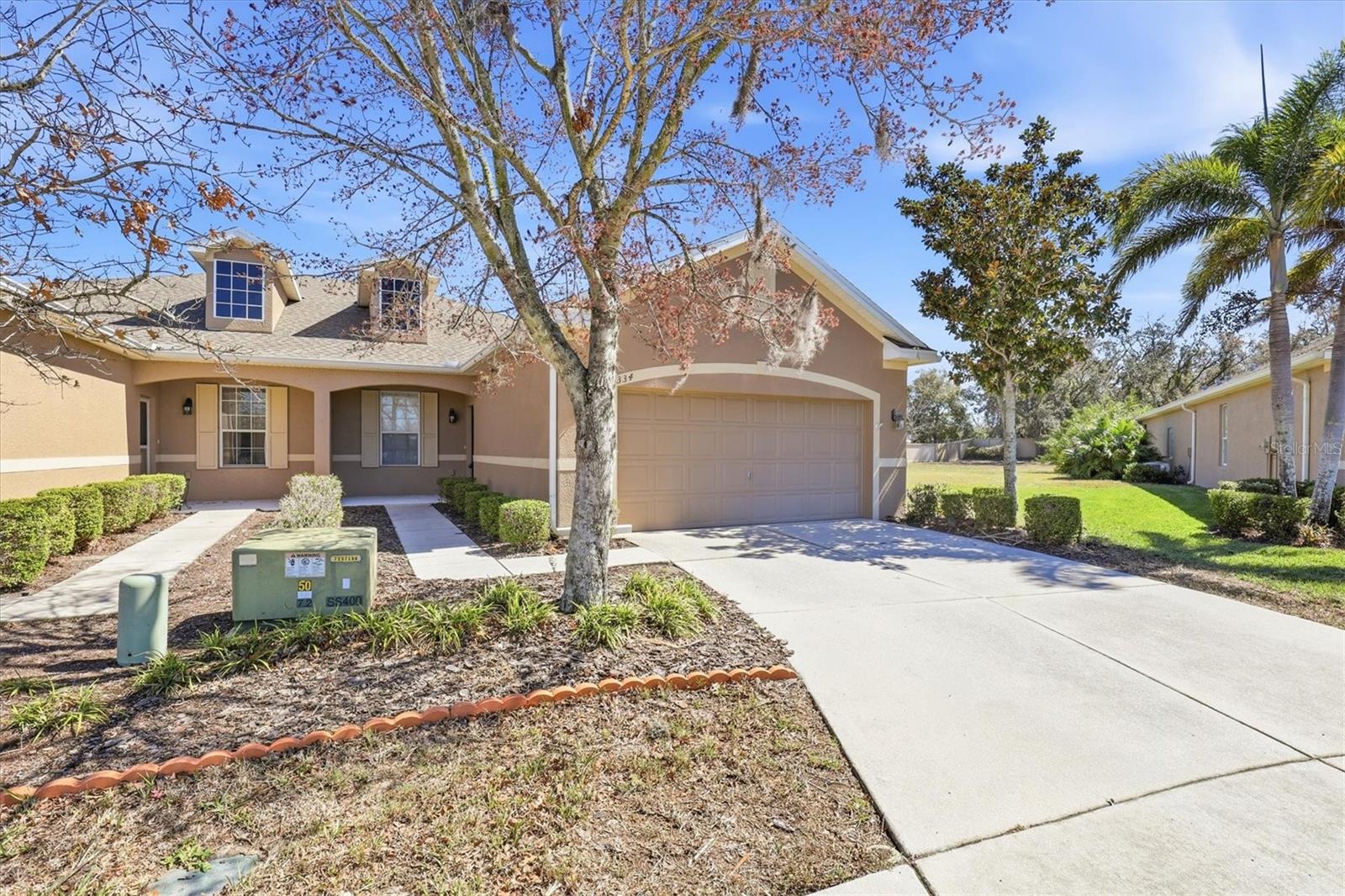 Listing photo id 0 for 2334 Barracuda Court