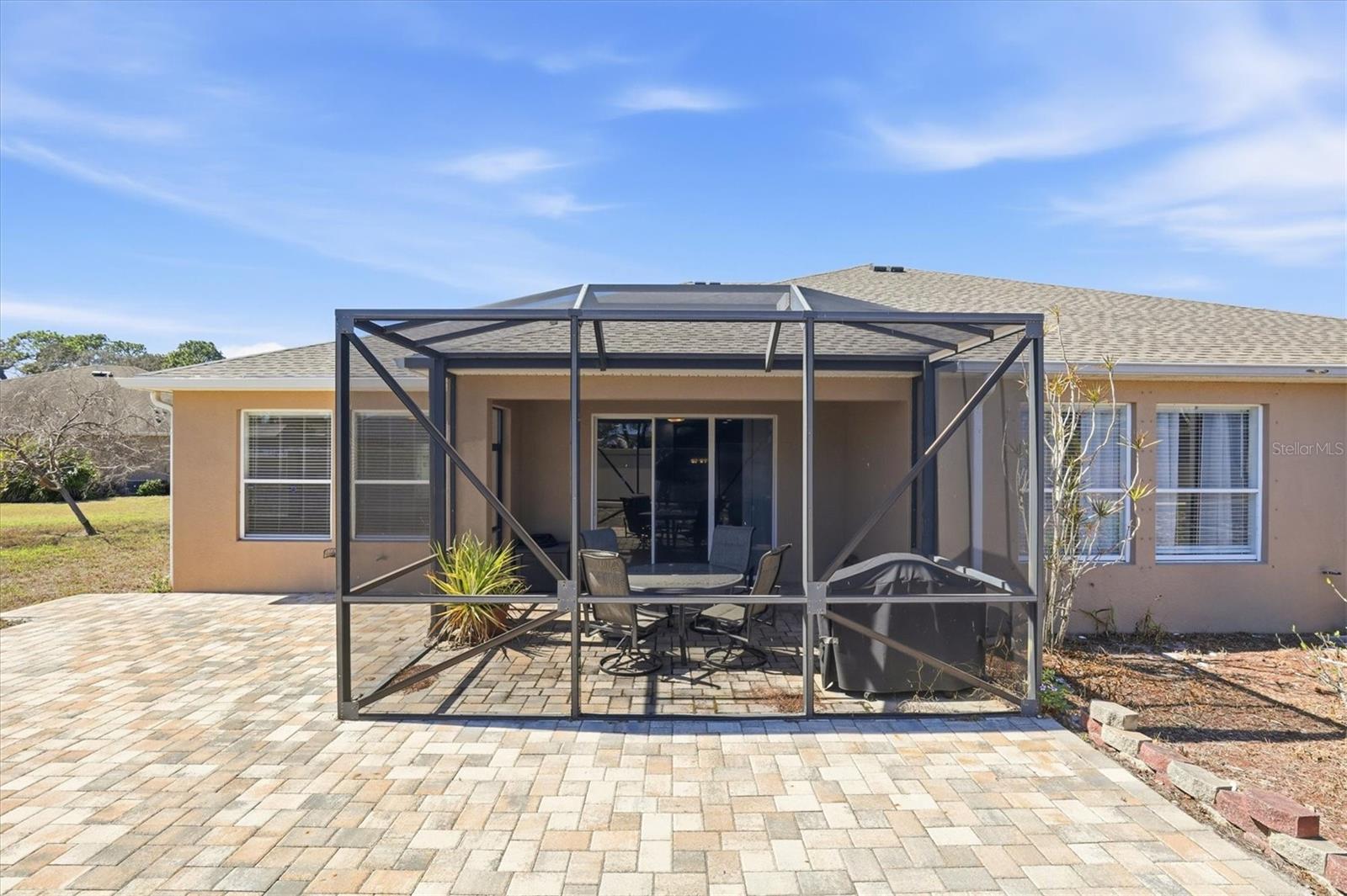 Listing photo id 34 for 2334 Barracuda Court