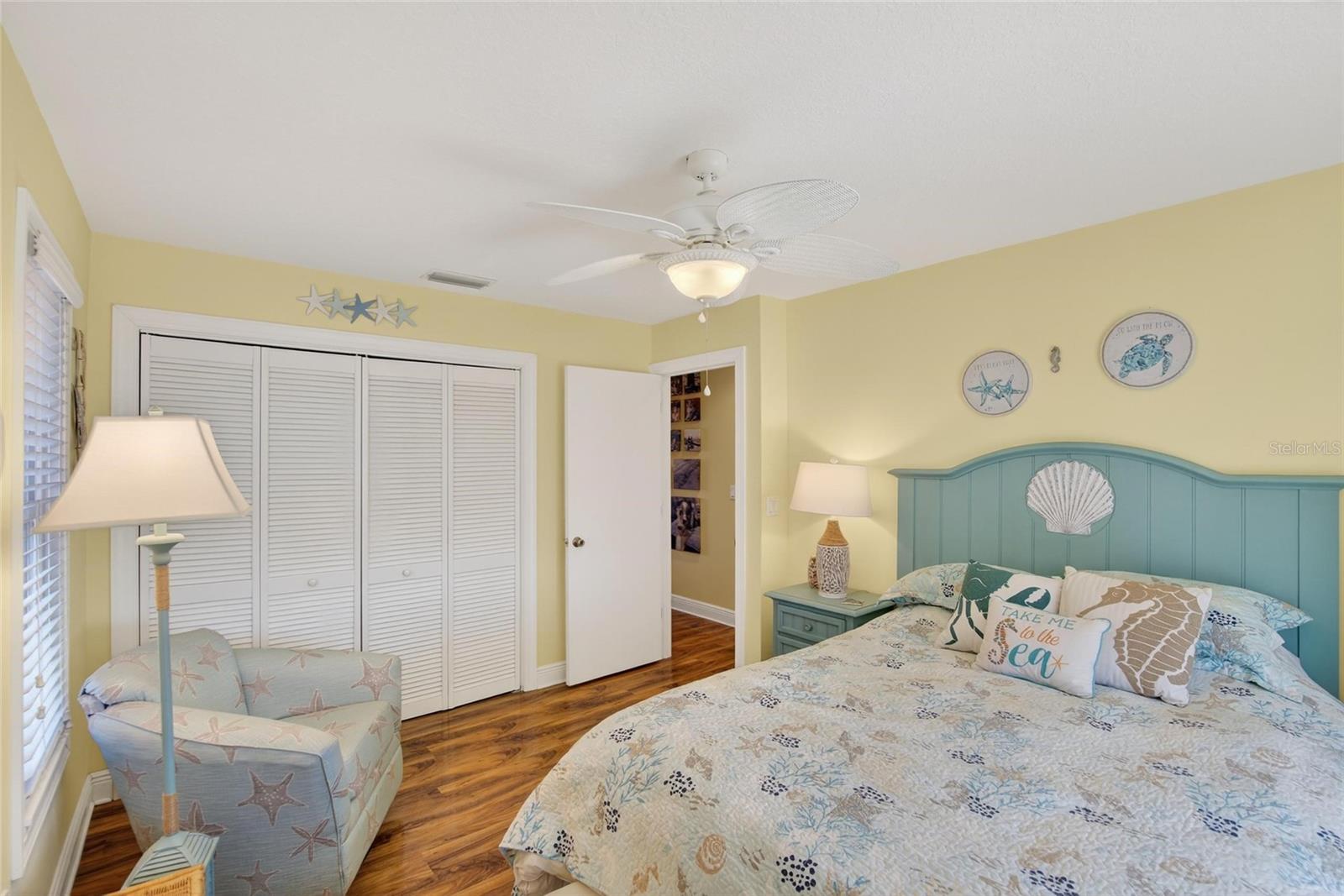 Listing photo id 14 for 6331 Lonnie Lee Lane