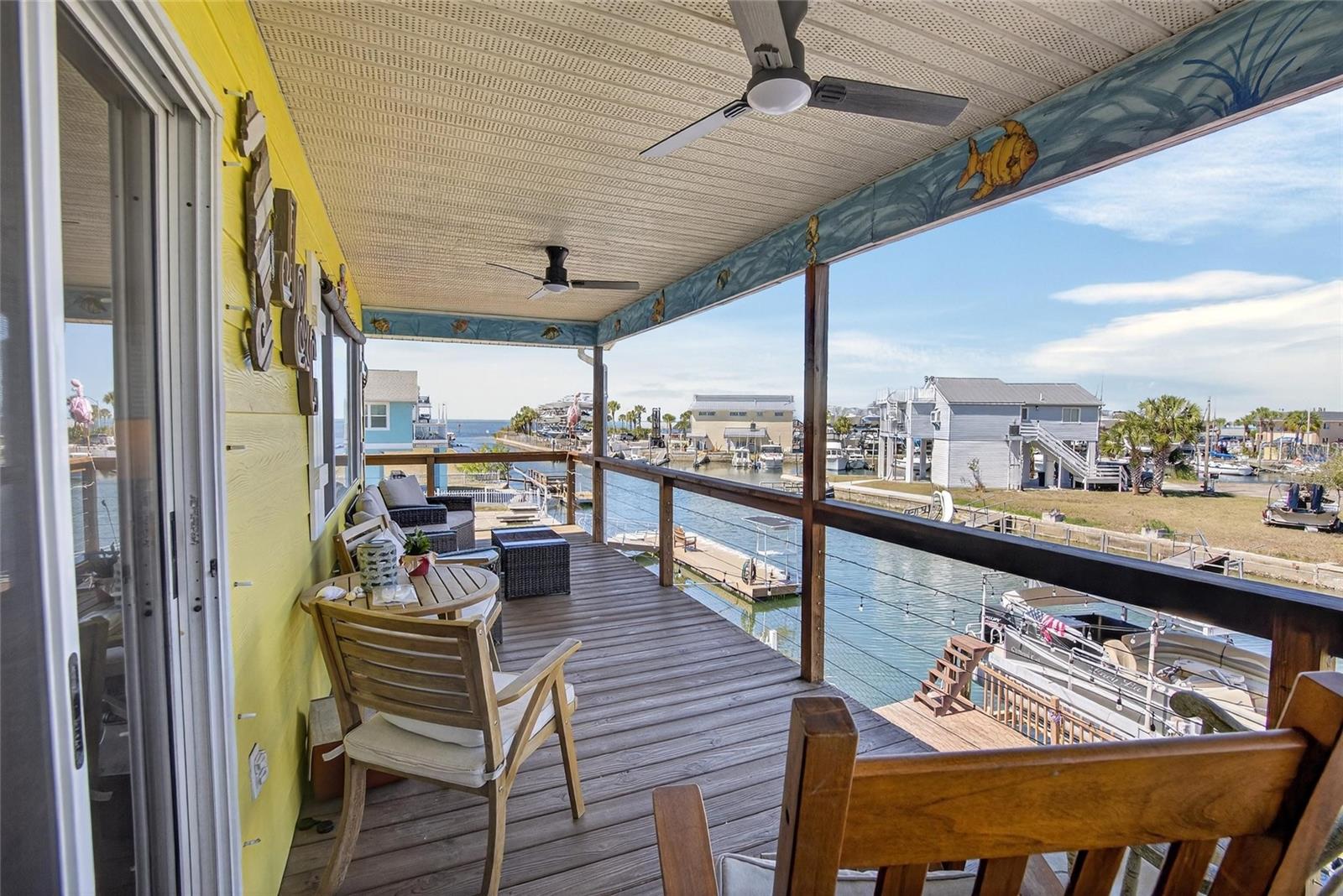 Listing photo id 21 for 6331 Lonnie Lee Lane