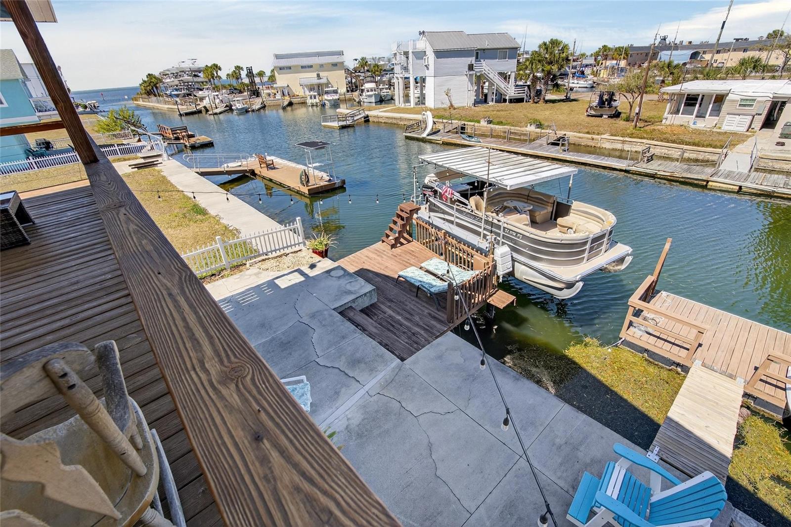 Listing photo id 23 for 6331 Lonnie Lee Lane