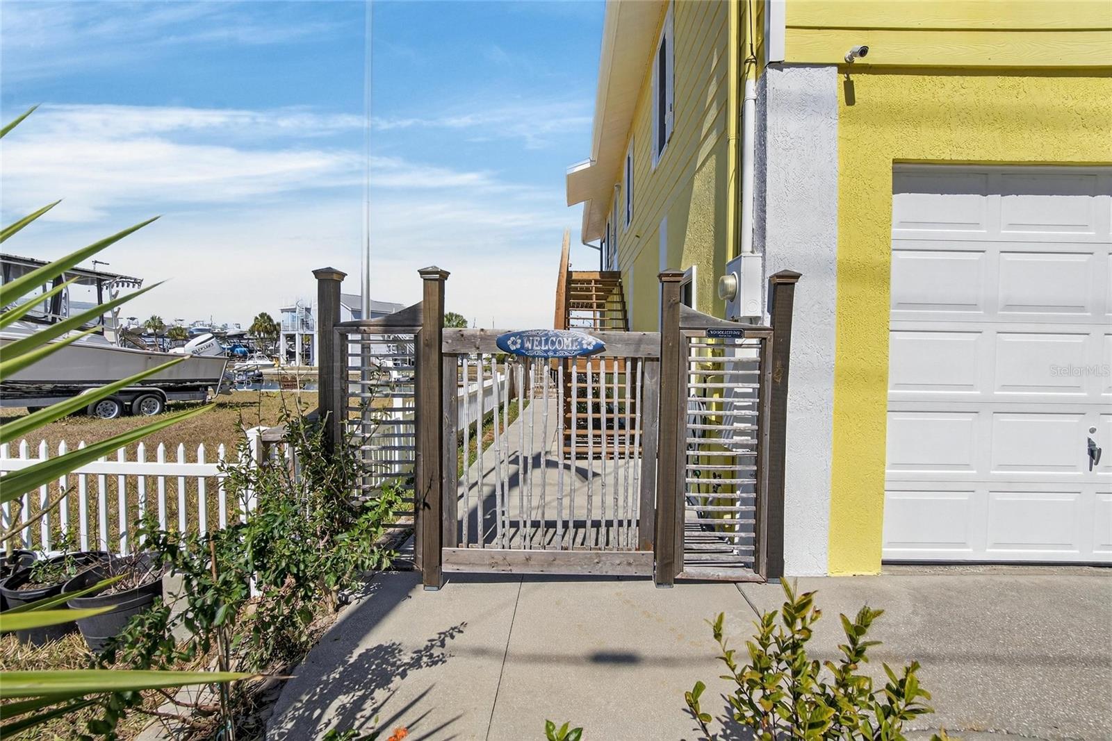 Listing photo id 28 for 6331 Lonnie Lee Lane