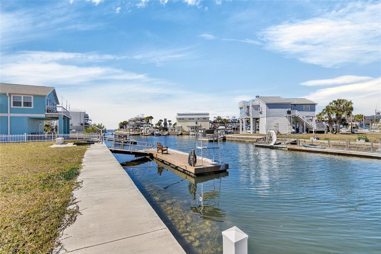 Listing photo id 46 for 6331 Lonnie Lee Lane