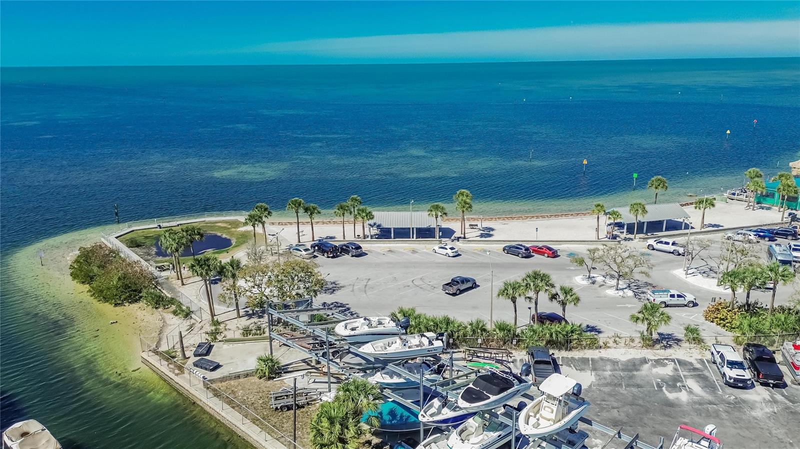 Listing photo id 78 for 6331 Lonnie Lee Lane