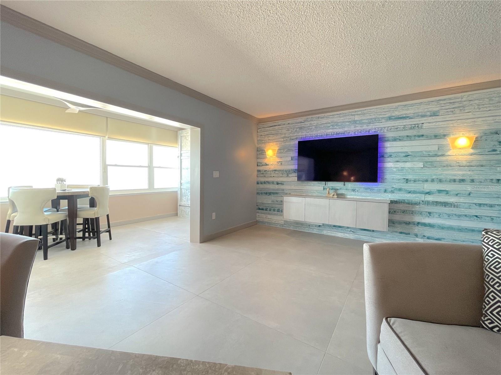 Image 10 of 44 For 17400 Gulf Boulevard B8